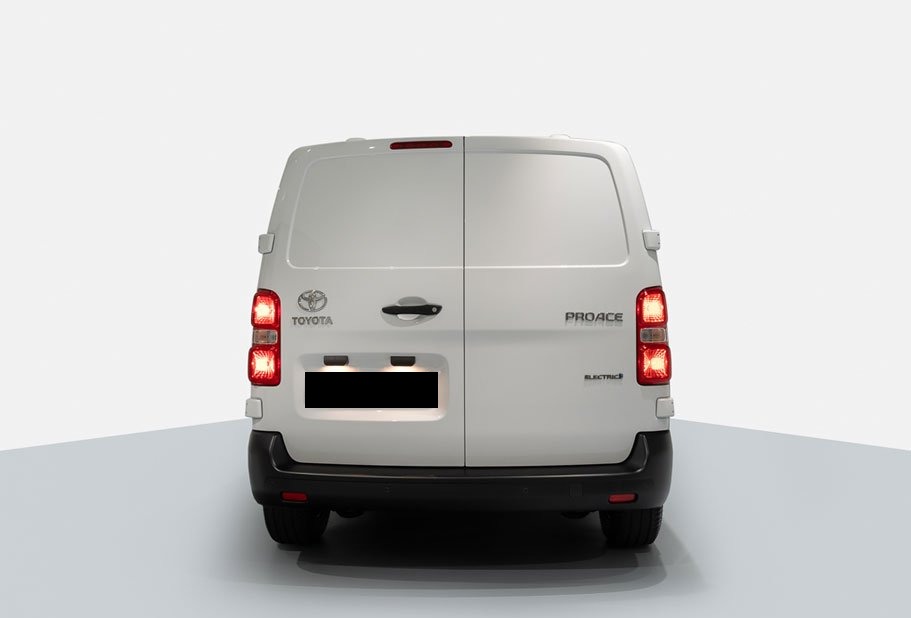 Toyota ProAce EV view 4